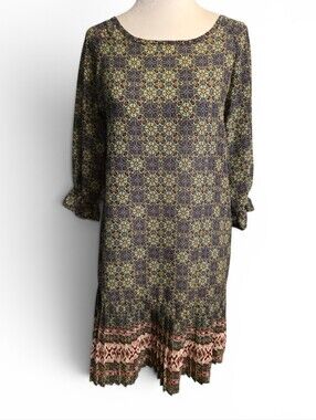 EARTHBOUND Green Printed Long Sleeve Shift Dress